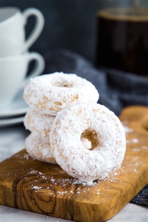 Indulge in the Ultimate Sweet Treat: Powdered Doughnuts