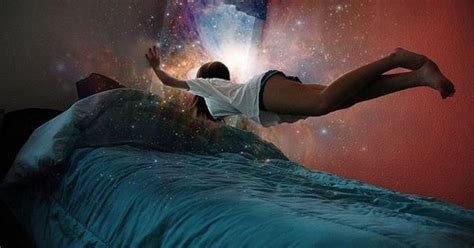 Investigating the Connection between Dreams and Astronomy