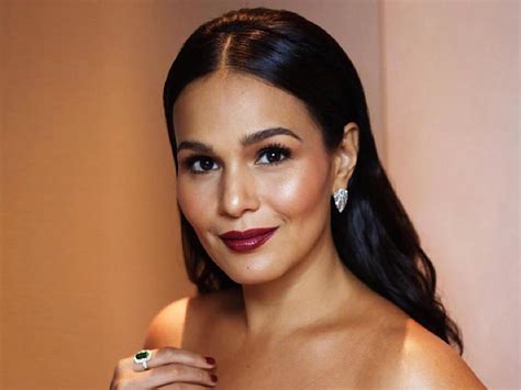 Iza Calzado: A Promising Talent in the Sphere of Entertainment