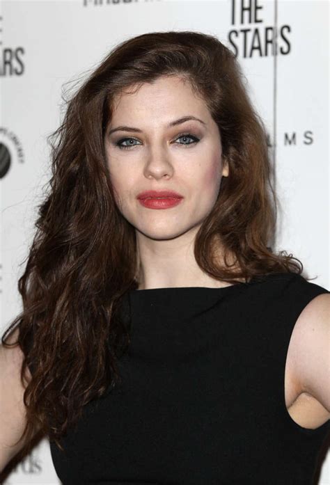 Jessica De Gouw: A Rising Star in the Entertainment Industry