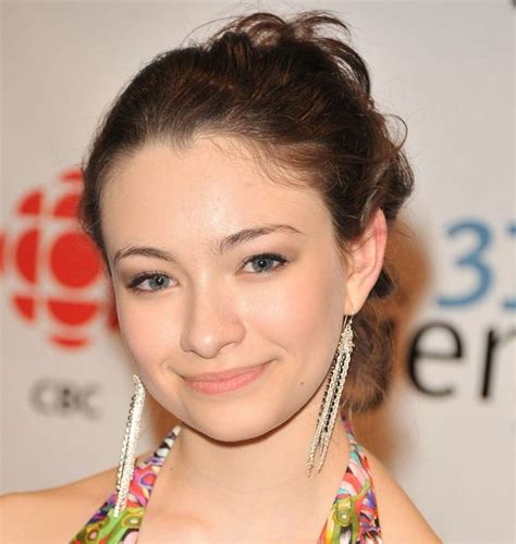 Jodelle Ferland Biography