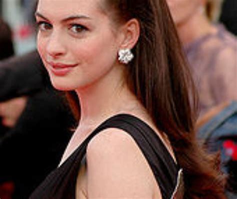 Journey to Stardom: Anne Hathaway's Early Life and Career Beginnings
