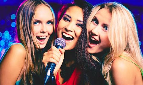 Karaoke Etiquette: Guidelines and Recommendations for a Respectful Karaoke Experience