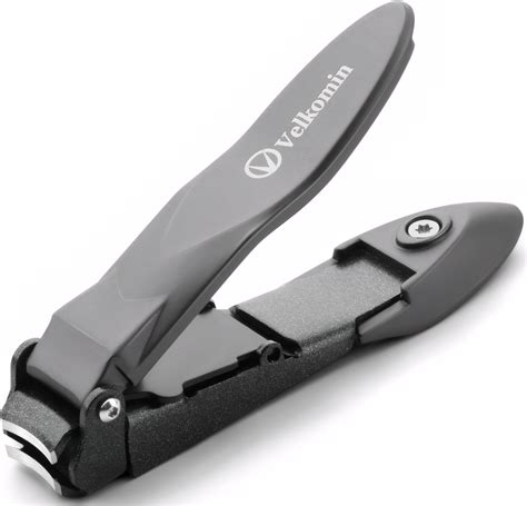 Maintenance and Care for Durable Nail Clippers