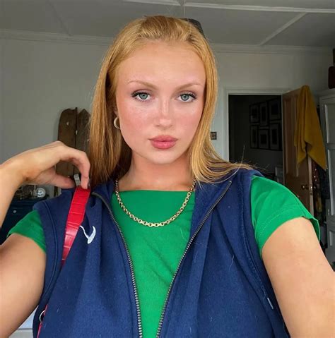 Maisie Smith's Financial Success: Revealing Her Wealth