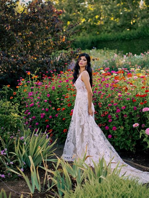 Making Dreams Come True: Tips for Finding the Perfect Bridal Gown