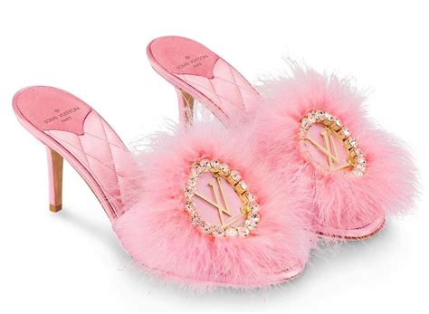 Making Your Slipper Dreams Come True: Where to Find the Perfect Pair