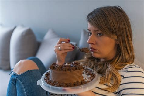 Managing Emotional Eating and Food Cravings