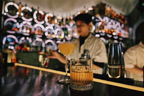 Mastering the Art of Ordering Drinks: Tips and Tricks