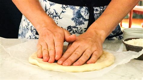 Mastering the Technique of Kneading Pizza Dough