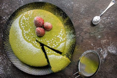 Matcha Green Tea Sponge Cake: A Delicate and Earthy Delight