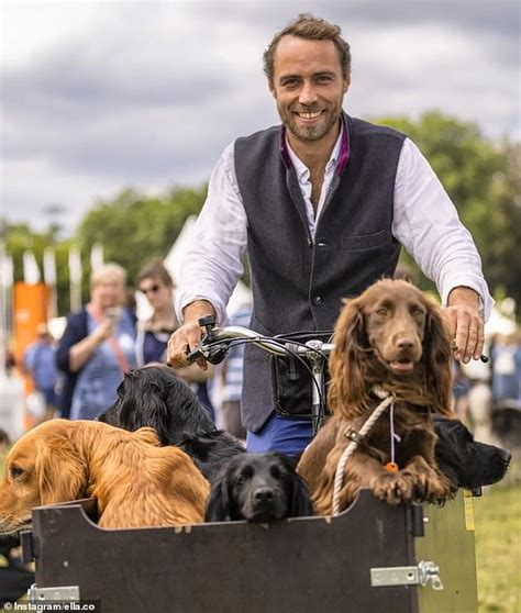 Meeting Fellow Canine Enthusiasts