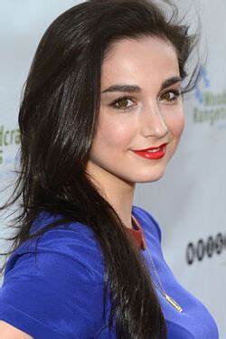 Molly Ephraim's Fortunes: Beyond the Glitz and Glamour of Tinseltown