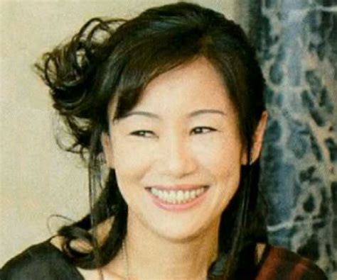 Naoko Yokochi's Early Life and Education