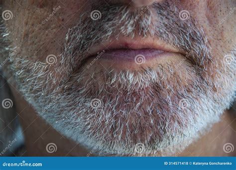 Navigating the Personal and Social Implications of Graying Facial Hair in Dreams