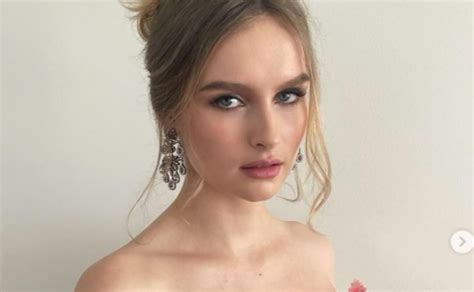 Olivia DeJonge: A Rising Star in Hollywood