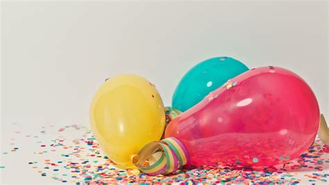 Organizing an Unexpected Celebration: Advice and Techniques