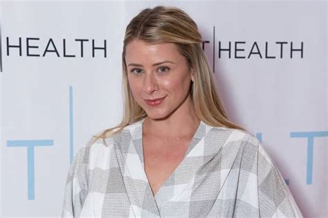 Personal Life: Exploring Lo Bosworth's Relationships and Hobbies