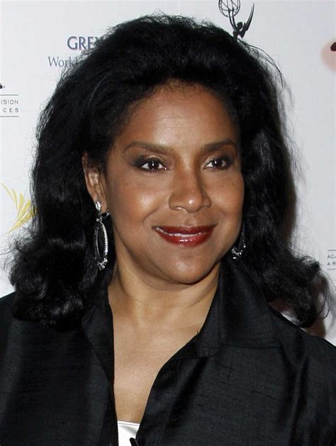 Phylicia Rashad: A Role Model in the Entertainment Industry