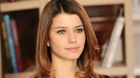 Physical Appearance: Beren Saat's Age, Height, and Figure