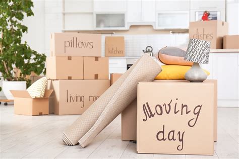 Prepare for Moving Day: Packing and Organizing Your Belongings