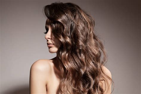 Professional Assistance: The Importance of Trusting a Hair Specialist for Excellent Hair