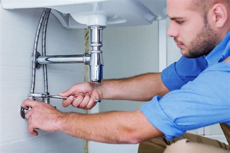 Professional Assistance: When and Why You Should Call a Plumber