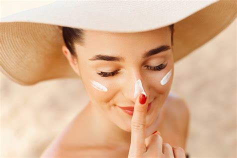 Protect Your Skin: Essential Tips for Sunscreen Application