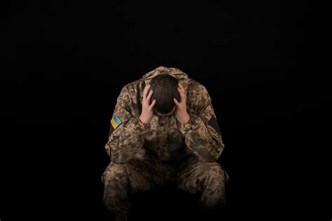 Psychological Effects of Dreams with Military Conflict Themes
