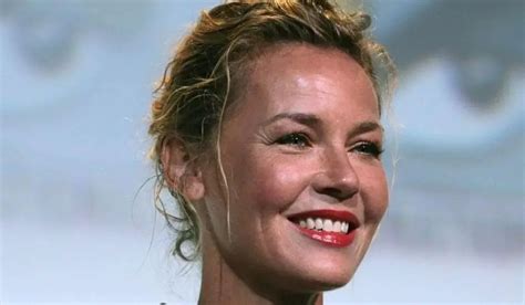 Reimagining Beauty Standards: Exploring Connie Nielsen's Impact on Perception