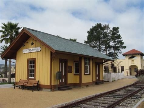 Reliving the Past: Exploring Historic Train Routes and Stations