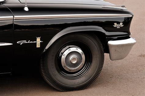 Reliving the Past: The Thrill of Vintage Cars