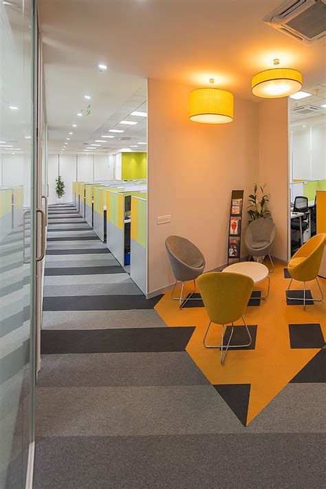 Revolutionizing office spaces with innovative corridor designs