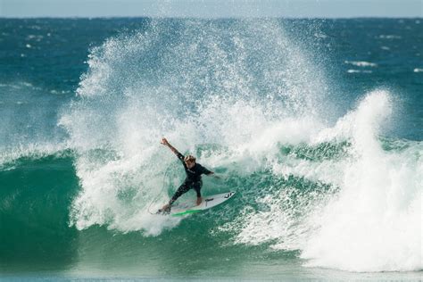 Ride with Style: Mastering the Art of Surfing in the Giant Swells