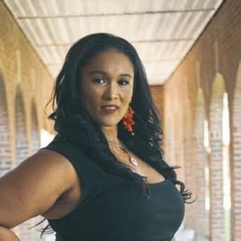 Rising Star: Crystal Clear Bbw in the Modeling Industry