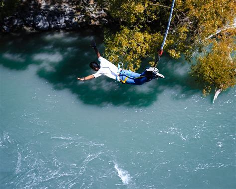 Safety is Paramount: Vital Precautions for a Successful Bungee Jump