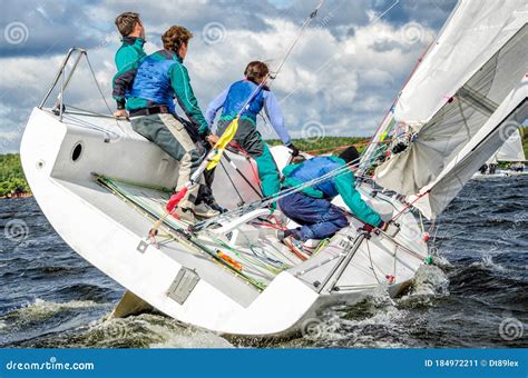 Sailboat Racing: The Thrill of Competing on the Water