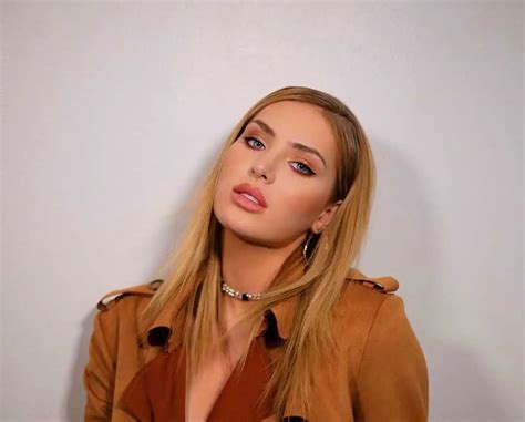 Saxon Sharbino - A Journey Through Life