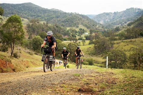 Sharing the Experience: Exploring and Interpreting Your Cycling Adventures with Others