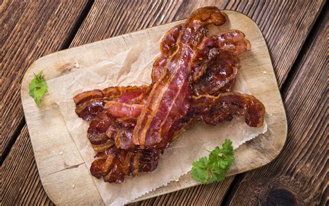 Sizzling Bacon: The Science behind the Irresistible Flavor