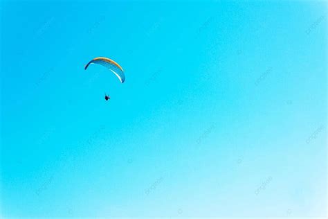 Skydiving and Paragliding: Experiencing the Thrill of Soaring through the Air