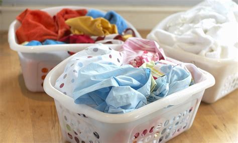 Sorting Garments for Optimal Laundry