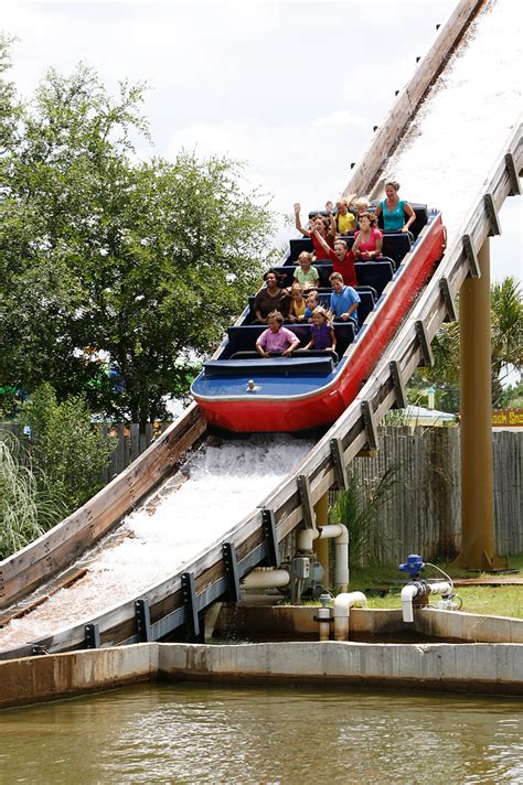 Splashing Through Adventure: The Thrill of Water Rides