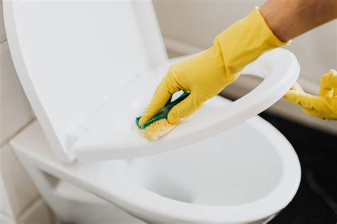 Stepping Up the Cleaning Game: Outsourcing Restroom Sanitation Services