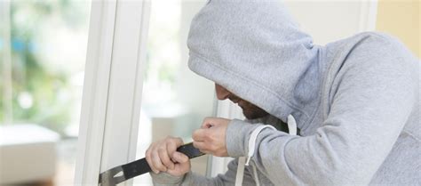 Steps to Follow After Experiencing Recurring Dreams Involving House Break-ins