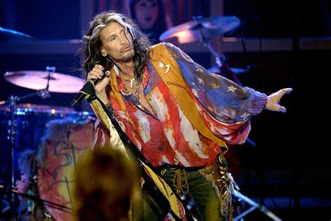 Steven Tyler's Unforgettable Vocals and Unique Fashion Sense