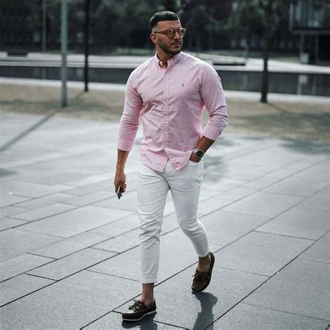 Style Suggestions for Men: Embrace the Confidence of Wearing a Pink Dress Shirt