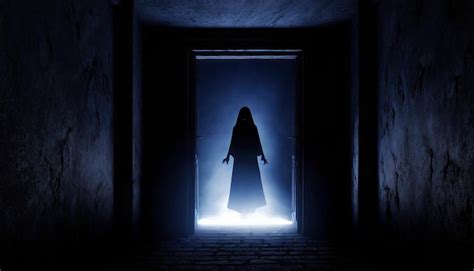 Supernatural Encounters: Revealing the Enigma of Crimson Phantom Apparitions