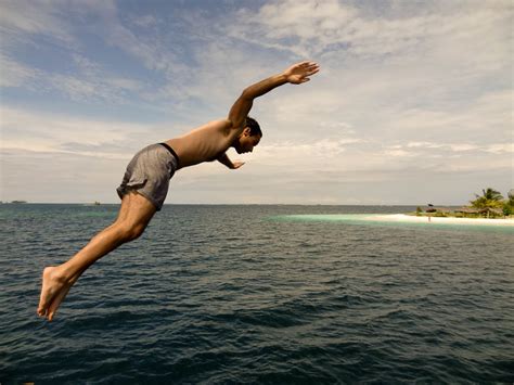 Taking the Plunge - Transforming Your Ultimate Boat Aspiration into a Tangible Reality