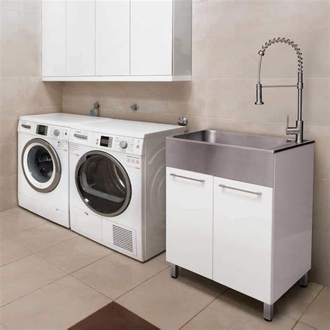 The Advantages and Disadvantages of Various Sink Materials for Your Laundry Space